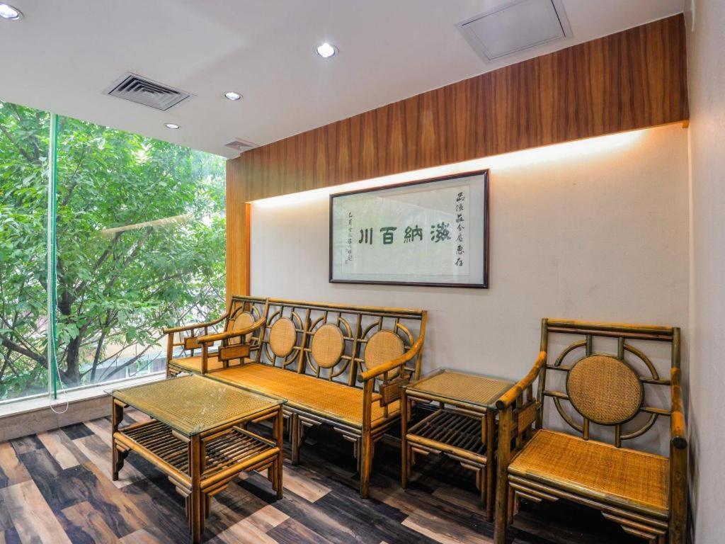 New World Hotel Guangzhou Exterior photo