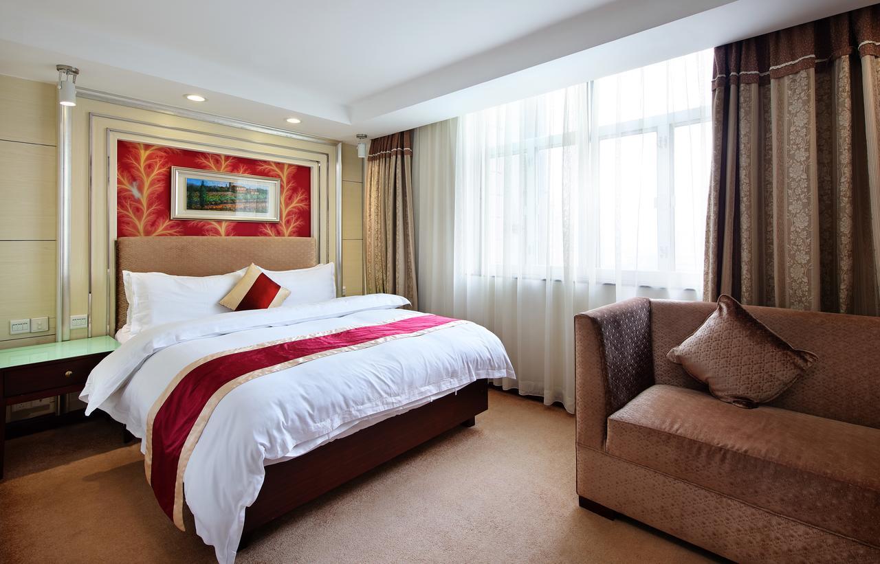 New World Hotel Guangzhou Exterior photo